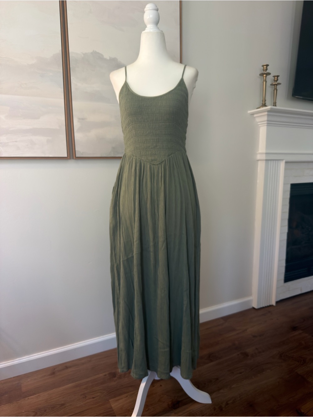 Aerie XS At The Barre Midi Dress in Olive - Picture 4 of 7